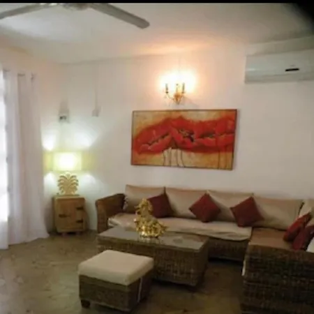 Beehive Villa Pamplemousses Exterior photo
